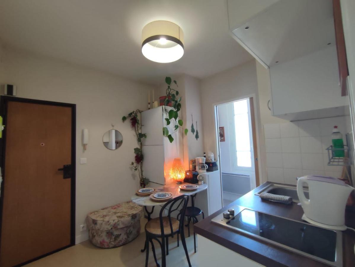 Paris Authentic House Small, Bright And Calm Studio ภายนอก รูปภาพ