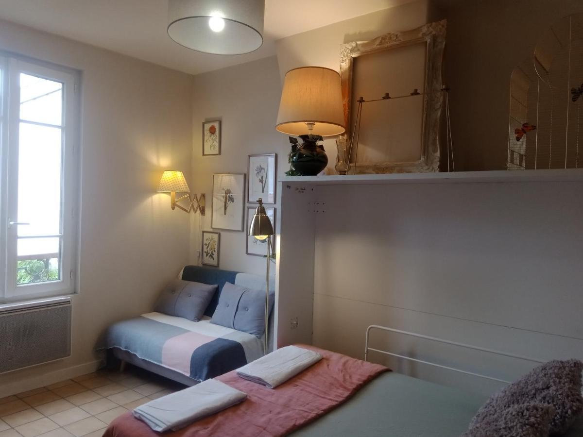 Paris Authentic House Small, Bright And Calm Studio ภายนอก รูปภาพ